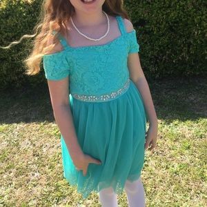 Beautiful Girls Mint Blue Dress with Rhinestones